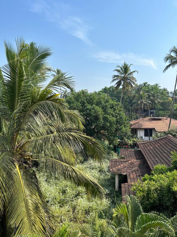 Veera Strand Park Serviced Apartments Near Calangute Exteriör bild