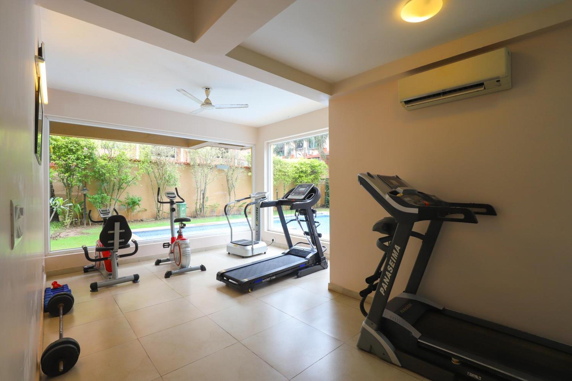 Veera Strand Park Serviced Apartments Near Calangute Exteriör bild