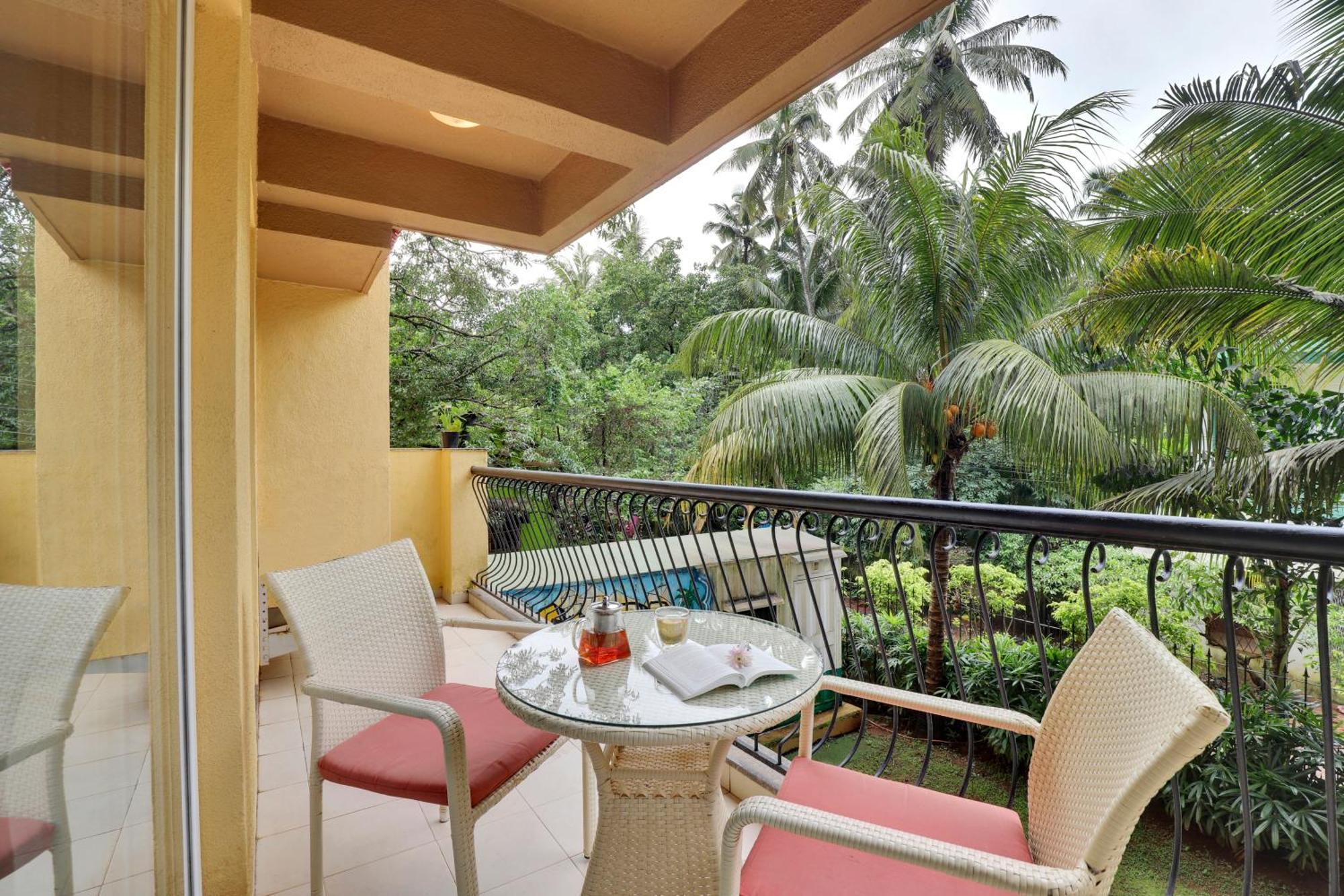 Veera Strand Park Serviced Apartments Near Calangute Exteriör bild