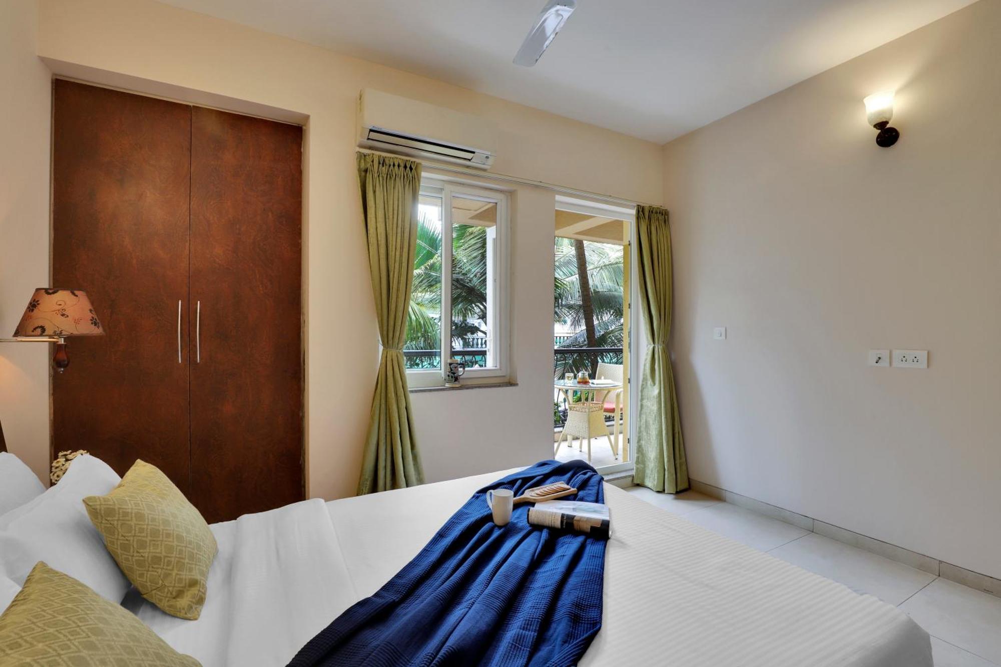 Veera Strand Park Serviced Apartments Near Calangute Exteriör bild
