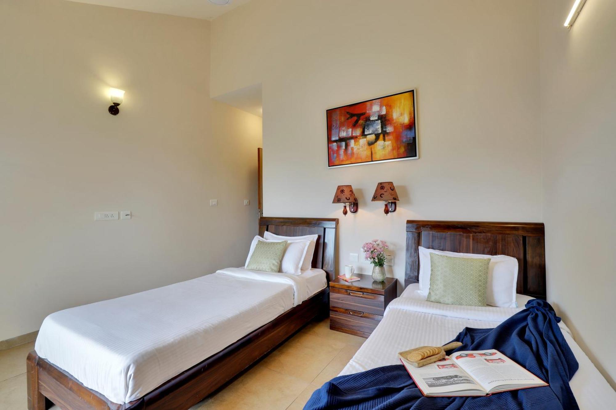 Veera Strand Park Serviced Apartments Near Calangute Exteriör bild